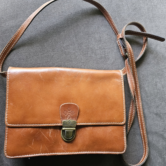 Patricia Nash Tan Crossbody Bag - Picture 1 of 11